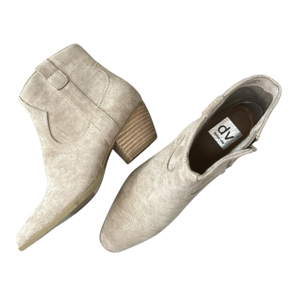 New! dv dolce vita Pueblo booties size 8